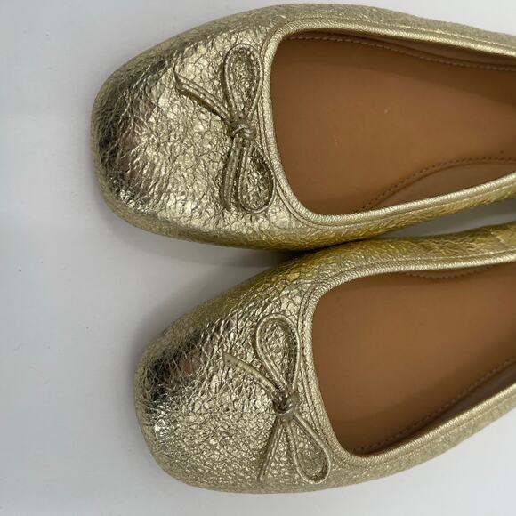 TORY BURCH Laila 2 Driver 7.5 Flats Crinkle Sparkle Gold Shoes Bow Leather - Picture 3 of 14